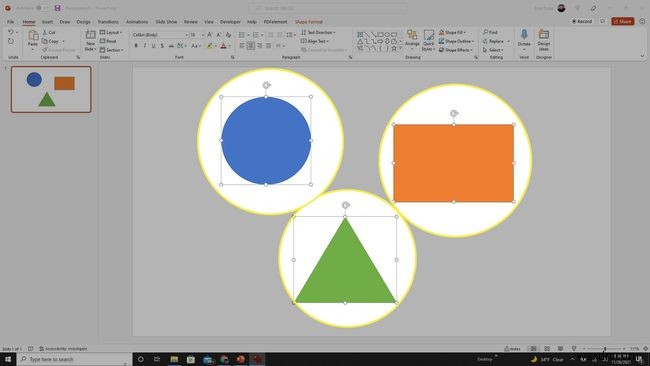 Cách nhóm đối tượng (Group Objects) trong PowerPoint