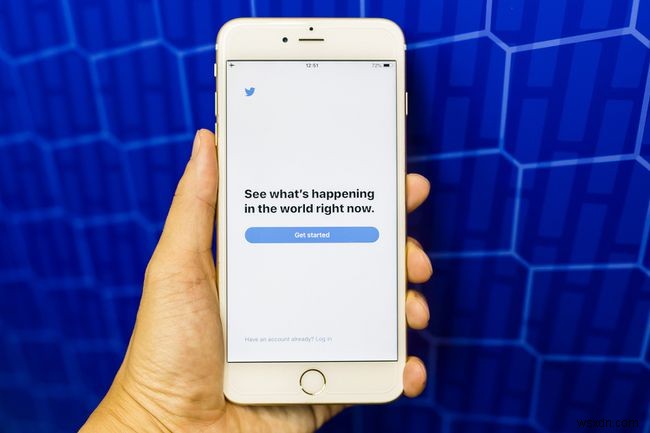 Cách Quote Tweet (Retweet kèm bình luận) trên Twitter