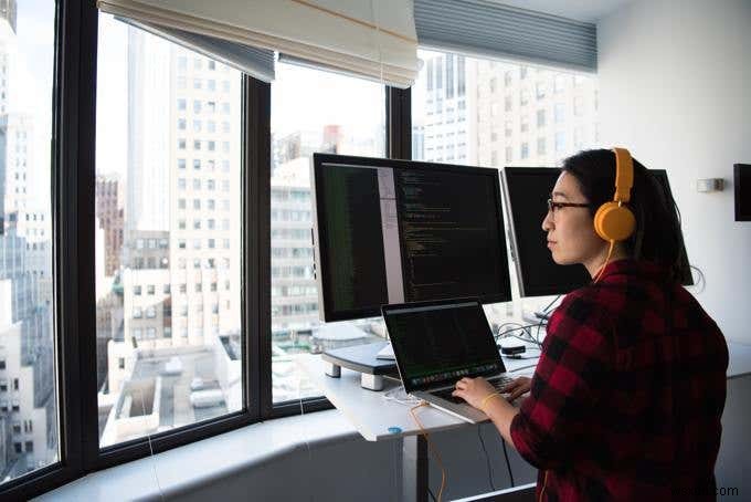 Khác Biệt Giữa Card Đồ Họa Consumer Và Workstation Professional?