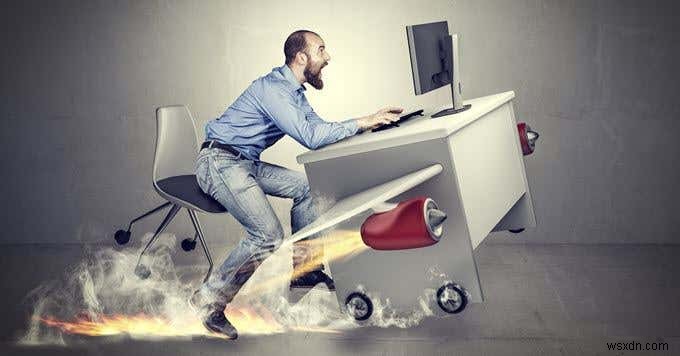 Cách kiểm tra hiệu suất PC và tăng tốc