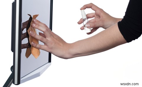 Danh Sách Kiểm Tra Làm Sạch PC Mùa Xuân Phần 1: Vệ Sinh Phần Cứng