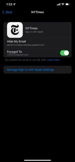 Khác Biệt Giữa Hide My Email Trong iCloud+ Và Đăng Nhập Với Apple