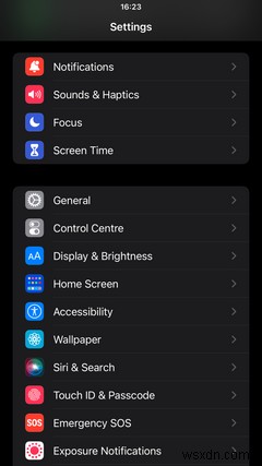 Muốn iPhone không tự bật màn hình khi nhấc lên? Cách tắt Raise to Wake