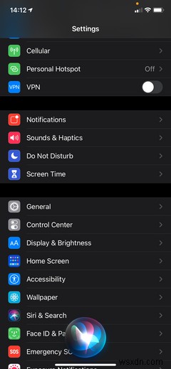Những chấm cam và xanh trên iPhone là gì?