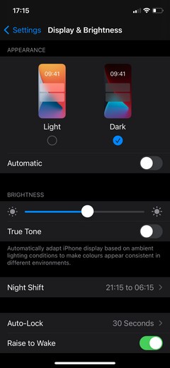 Cách tắt tự động điều chỉnh độ sáng (Auto-Brightness) trên iPhone