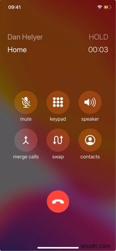 Cách thực hiện cuộc gọi hội nghị trên iPhone