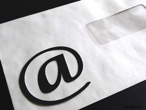 4 Người Có Tầm Ảnh Hưởng Không Dùng Email (Và Lý Do)