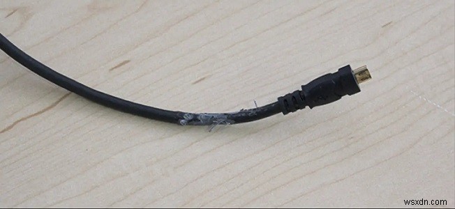Cách khắc phục Samsung S21 không sạc được?