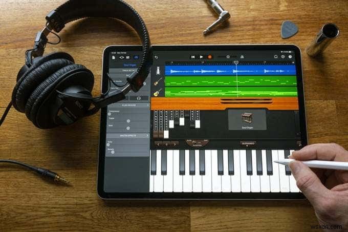 Thành Thạo Apple GarageBand: Hướng Dẫn Toàn Diện Cho Người Tạo Nội Dung