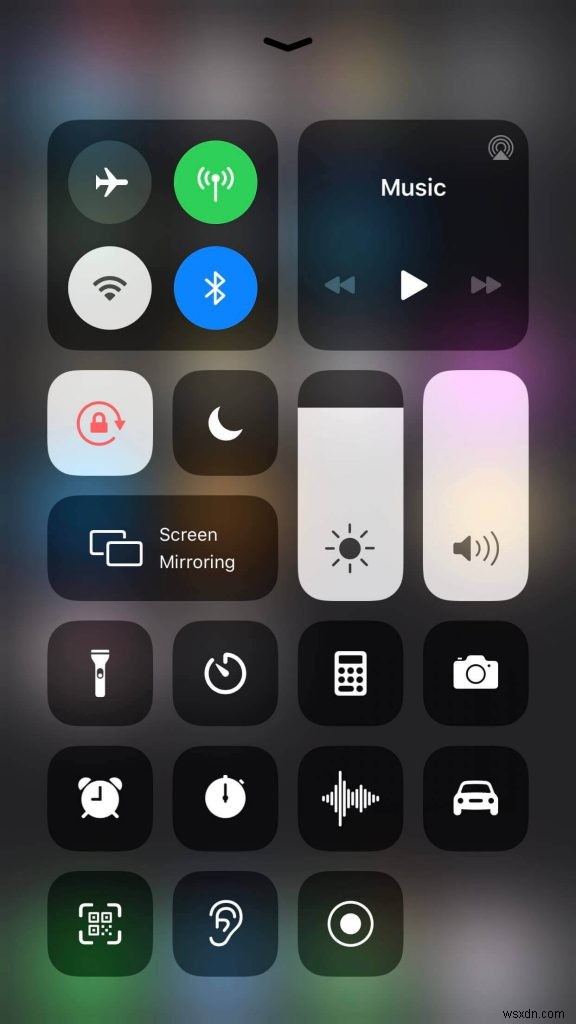 Bật Dark Mode trên iPhone iOS 13 – Hướng dẫn từng bước dễ dàng