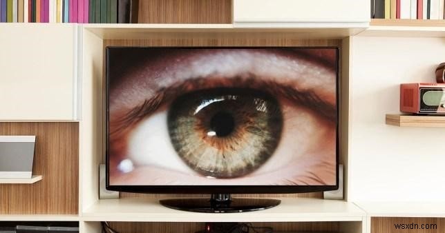 Bảo vệ Smart TV: 5 bước chuyên gia chặn hacker và bảo mật mạng gia đình