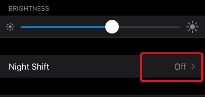 Tối ưu sử dụng iPhone ban đêm: Mẹo chuyên gia giảm mỏi mắt