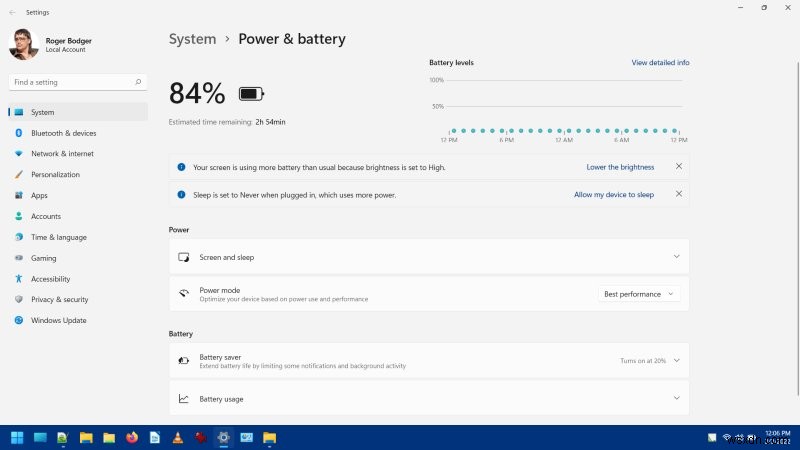Windows 11 Sau Sáu Tháng: Tại Sao Nó Vẫn Thất Thoát