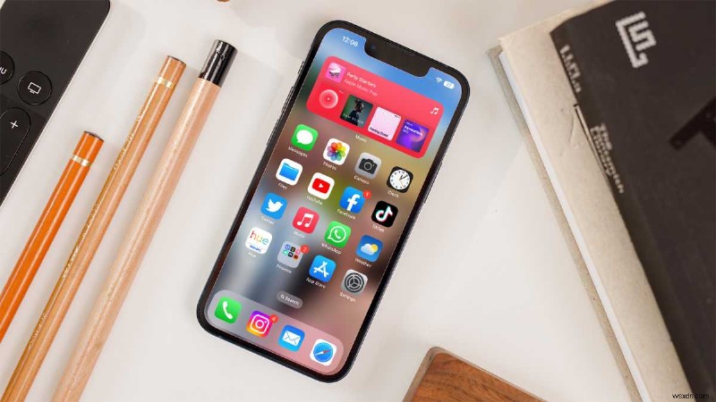 iOS 16 đơn giản hóa xóa ảnh trùng lặp, giải phóng bộ nhớ iPhone