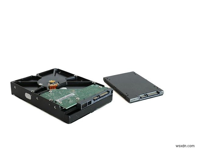 Ổ cứng thể rắn (SSD) là gì?