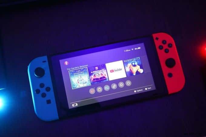 Cách sạc bộ điều khiển Nintendo Switch 