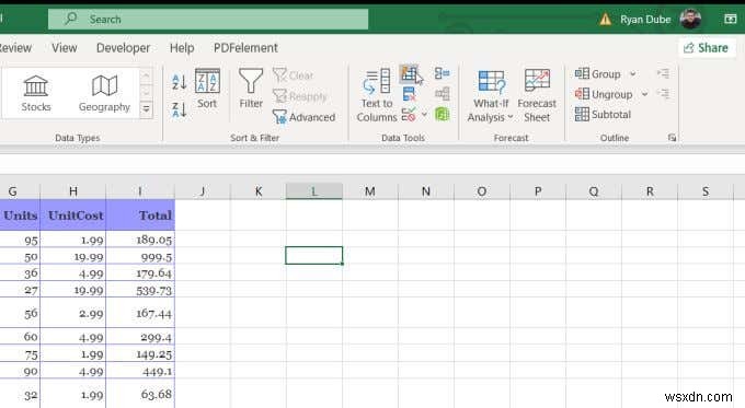 Cách sử dụng Flash Fill trong Excel 