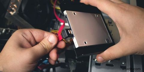 Cách cài đặt ổ cứng mới để thay thế ổ cứng cũ 
