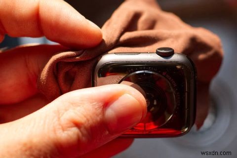 Cách làm sạch Apple Watch của bạn một cách an toàn và hiệu quả trong 4 bước 