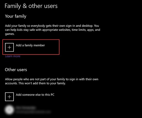 Cách bảo vệ con bạn khi trực tuyến với Microsoft Family Safety 