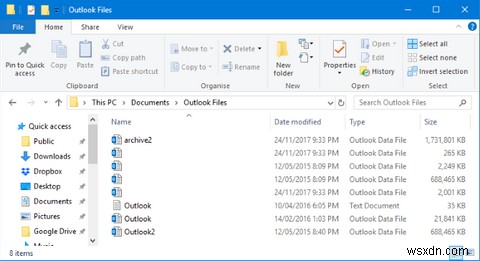 Cách sao lưu email (Outlook) của bạn với lịch sử tệp Windows 10 