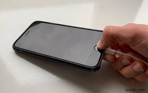 Nút Home iPhone của bạn không hoạt động? 5 bản sửa lỗi nhanh để thử 