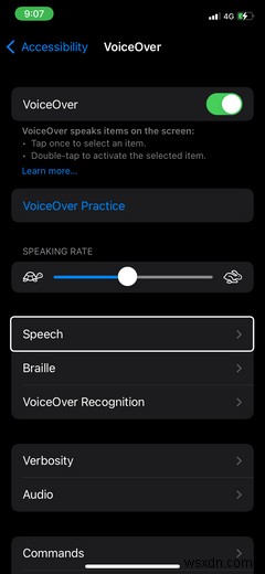 Cách sử dụng tính năng VoiceOver để sử dụng iPhone mà không cần nhìn vào nó 