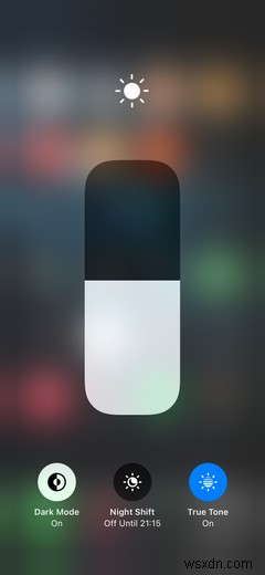 Cách tắt độ sáng tự động trên iPhone 