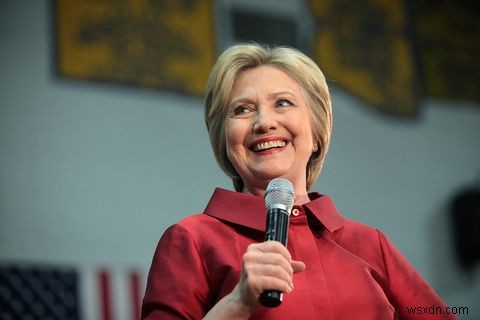 Vụ bê bối qua email Hillary Clintons:Điều bạn cần biết 