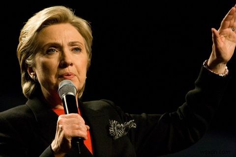 Vụ bê bối qua email Hillary Clintons:Điều bạn cần biết 