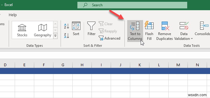 Cách tách Văn bản thành Cột trong Excel và Google Trang tính 