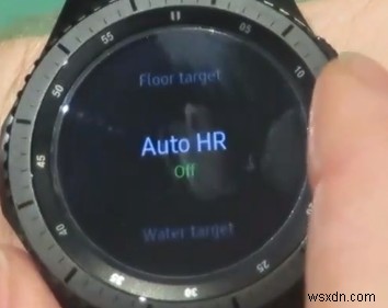 Cách ngăn không cho hết pin trên đồng hồ thông minh Samsung Gear 
