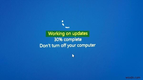 Windows 11/10 bị kẹt khi Làm việc trên các bản cập nhật 