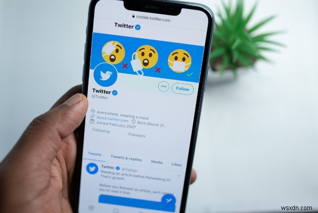 Cách chặn ai đó trên Twitter 