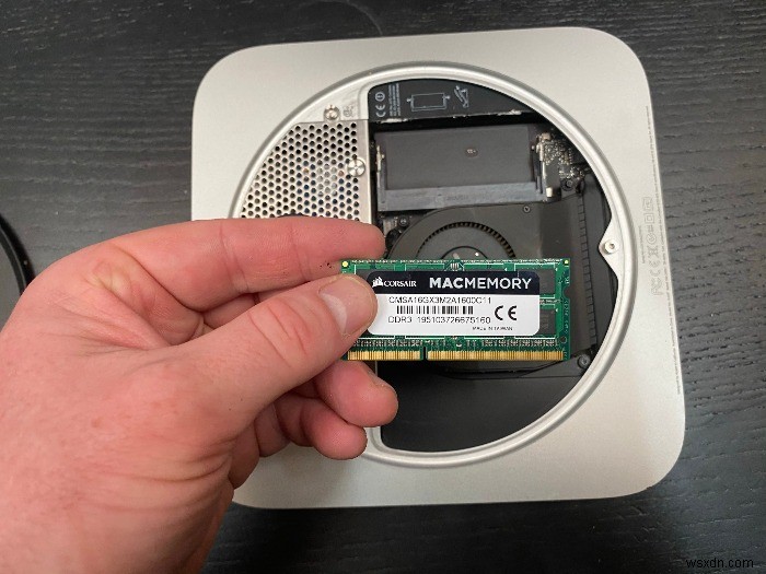 Những kiểu máy Mac Mini nào cho phép nâng cấp RAM và ổ cứng? 