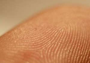 Cảnh sát có thể khám xét điện thoại mà không có giấy chứng nhận sau khi chết không? 