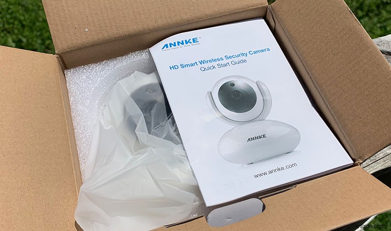 Theo dõi ngôi nhà của bạn từ mọi nơi với Camera IP Annke 1080P 