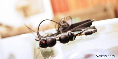 Tai nghe In-Ear và Tai nghe Earbud:Có sự khác biệt? 