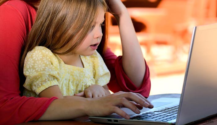 Cha mẹ:Tìm hiểu cách giữ cho con bạn an toàn khi trực tuyến 