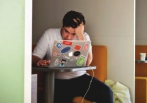 Scareware Scam là gì và cách bảo vệ bản thân 