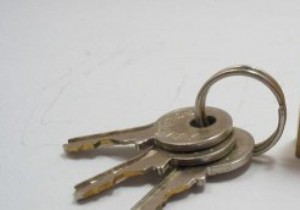 Bạn làm cách nào để bảo vệ thông tin đăng nhập trực tuyến của mình? 