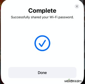 Làm cách nào để chia sẻ mật khẩu Wi-Fi với máy Mac? 