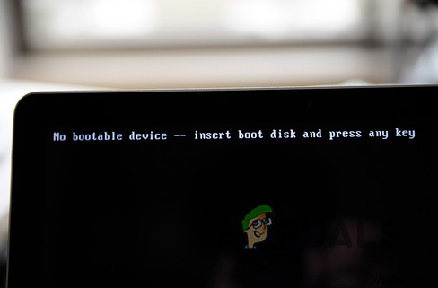 Không có thiết bị khởi động - Chèn đĩa khởi động và nhấn phím bất kỳ? Đây là cách khắc phục 