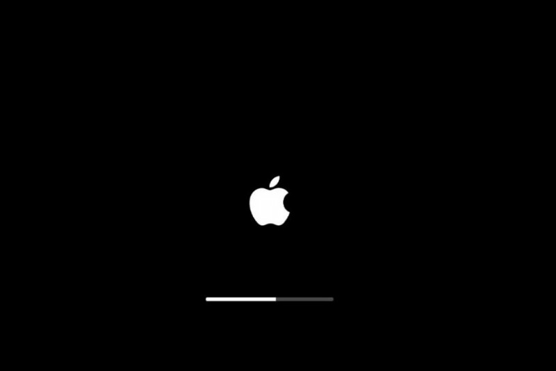 Mac bị kẹt trên biểu tượng Apple và không khởi động? Đây là cách khắc phục