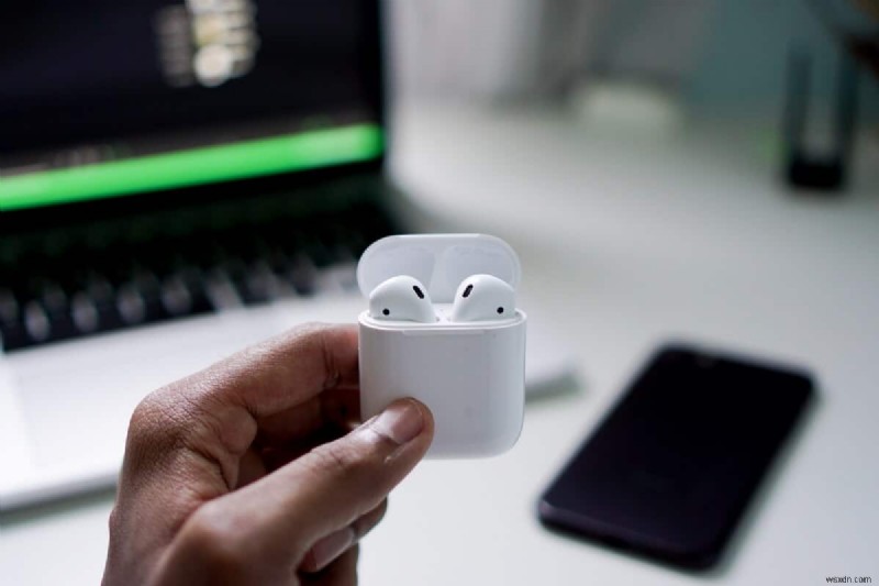 Khắc phục sự cố AirPods chỉ phát bằng một tai