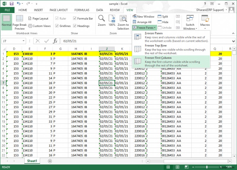 Cách cố định hàng và cột trong Excel