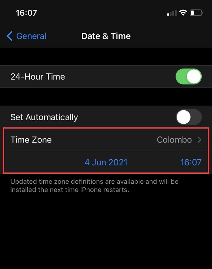 Cách thay đổi ngày và giờ theo cách thủ công trên iPhone