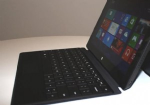 Microsoft yêu cầu Bàn di chuột chính xác trên máy tính xách tay Windows 11 mới