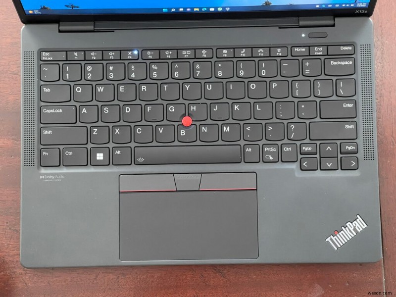 Đánh giá ThinkPad X13s:Máy tính xách tay chạy Windows trên ARM tốt nhất trong các thời đại