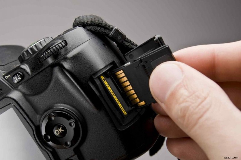 Cách khôi phục ảnh đã xóa khỏi máy ảnh Nikon